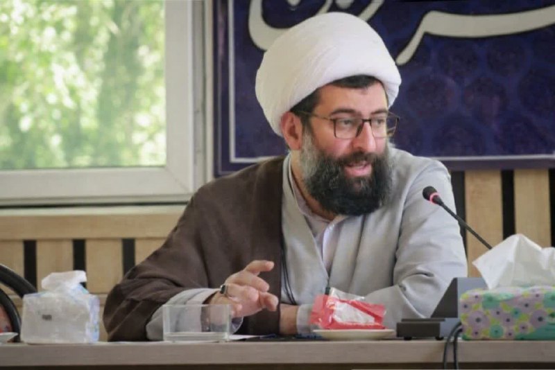 عصر همدان: 🔴«مسجد جامعه‌پرداز» محور برنامه‌های هفته جهانی مسجد🔹مدیر قرارگاه شهرستانی مساجد همدان از تدوین برنامه‌هایی با تمرکز بر ن