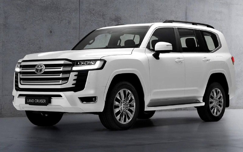 Во сколько обойдется владение внедорожником Toyota Land Cruiser 300 1