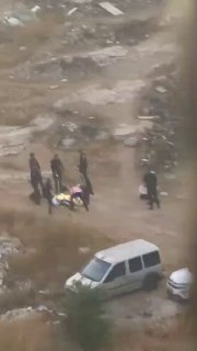 צעיר נורה על ידי משטרת הכיבוש ומעצר נוסף שהיה עמו, בזמן שרדפו אחריהם בעת שרכבו על אופנוע בשכונת ואדי אלג'וז…