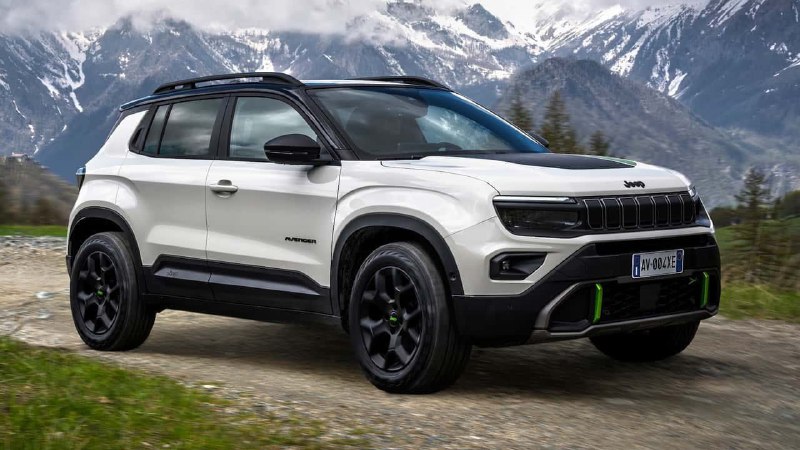 Кроссовер Jeep Avenger получил полноприводную версию 4xe 1