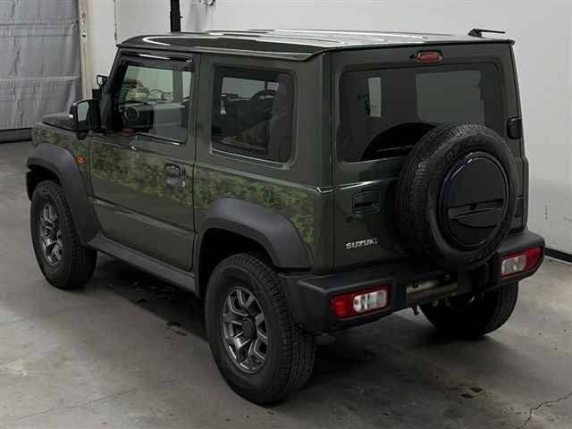 Suzuki Jimny 2023 фото 3