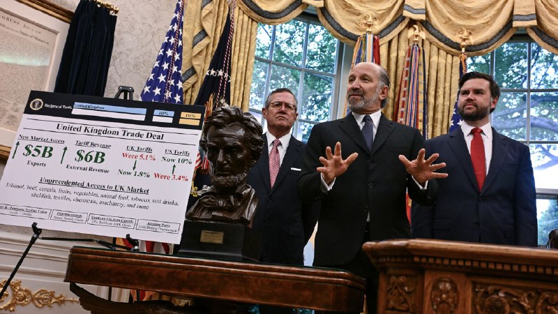 Lutnick says 10% tariffs here to stay, but insists consumers won't pay for it