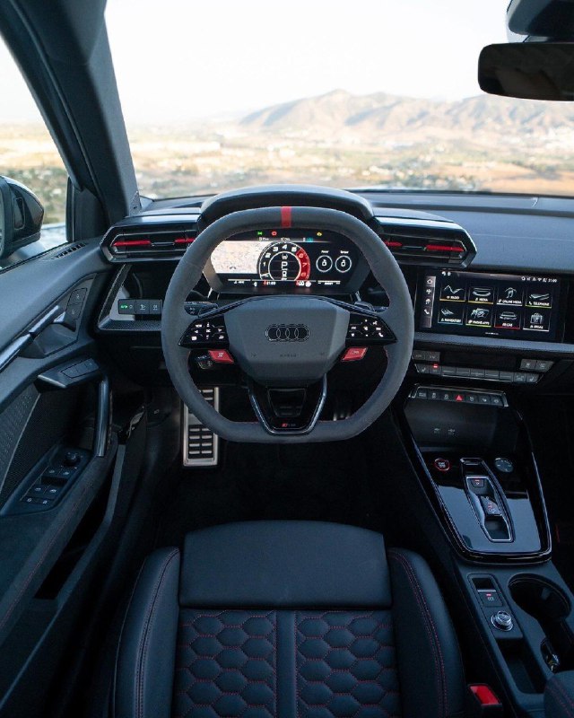 Audi RS3 — последний автомобиль на рынке с пятицилиндровым двигателем 4