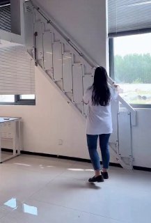 Практичная складная лестница Такая лестница очень удобна в использовании. В сложенном состоянии она занимает минимум места и не загораживает проход... - изображение 1 - лестница, telegram, view