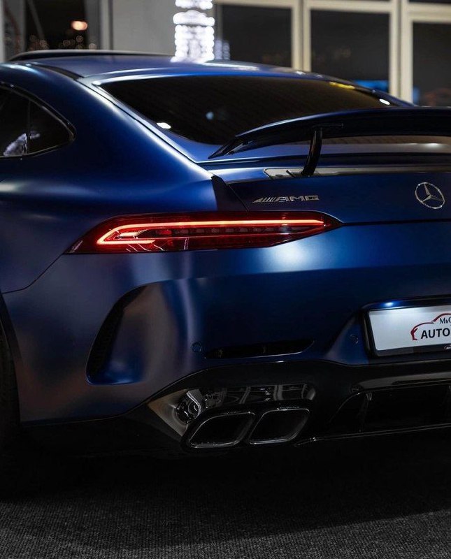 Mercedes-AMG GT63 S 9