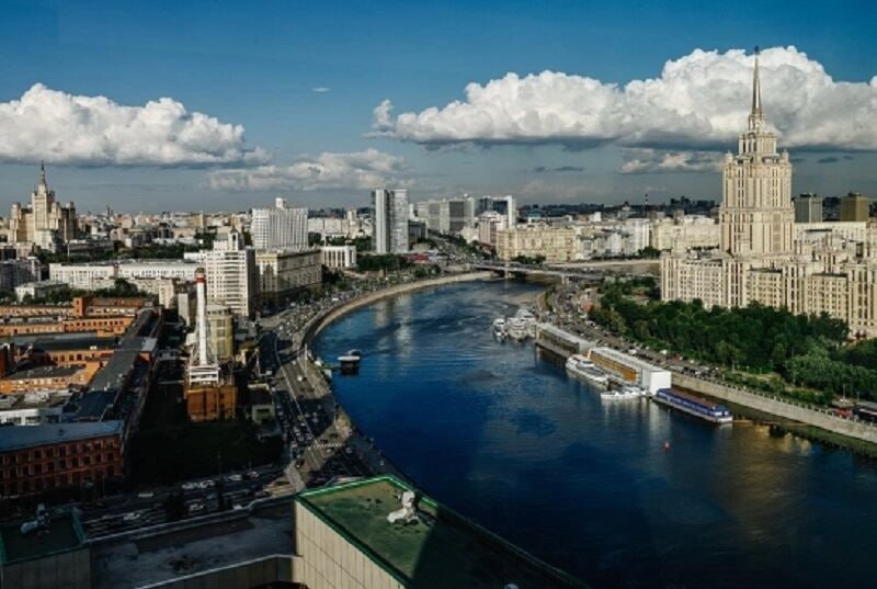 🔸 תקשורת רוסית: הצליל הנורא בשמי מוסקבה נבע מטיסה של מטוס קרב