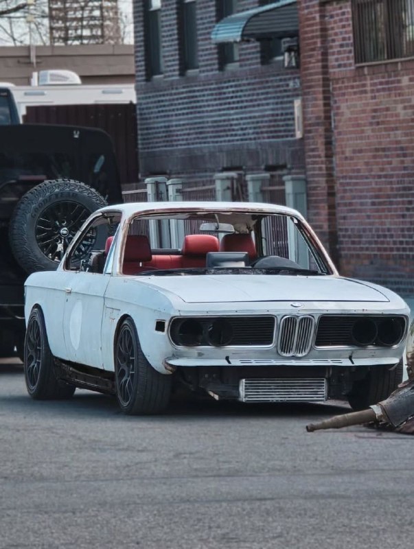 BMW E9 ‘1973 на базе BMW 135i ‘2010 4