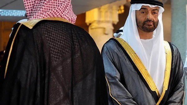 صراط نیوز | seratnews: 🟢 اختلاف عربستان و امارات جدی‌تر شد| سخت‌گیری بانکی ریاض علیه ابوظبی🔹منابع آگاه از تشدید نظارت عربستان بر نقل‌وانتقال‌ها