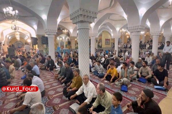 کردستان فوری: آیین بزرگ مولودی‌خوانی در سنندج آغاز شد🔹آیین بزرگ مولودی‌خوانی کشور و یادواره شمس قریشی همزمان با هفته وحدت و در آستانه 