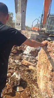 מתנחלים חוטפים אדמות של חקלאים בעיירה דיר בלוט, ממערב לסלפית