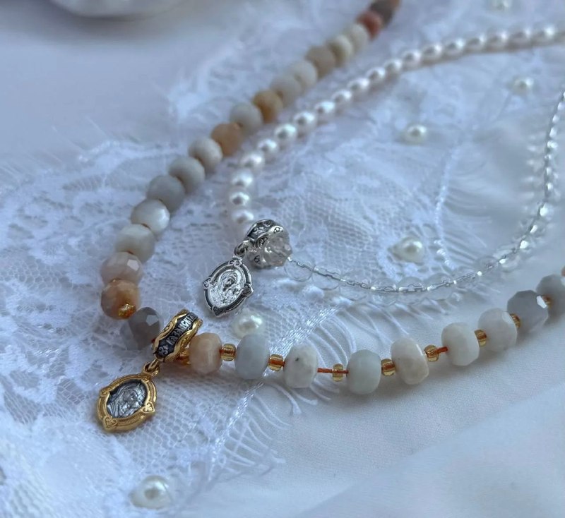 Image from a post by «Голубка» православные украшения