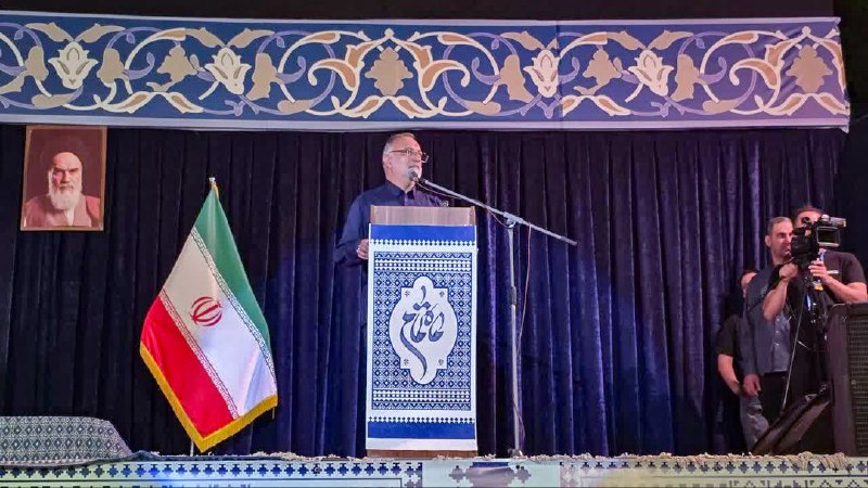 اخبار اصفهان: آمریکا در برابر اقتدار ایران غافلگیر و ناکام شد🔹️شهردار تهران: آمریکا تصور نمیکرد پس از شهادت رهبر شهید انقلاب، ایران ب