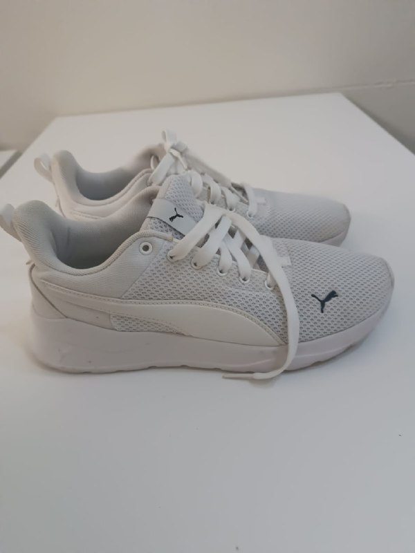 Продаю стильные женские кроссовки Puma