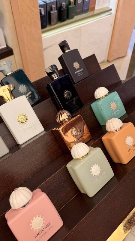 Pearl mezon: ادکلن های Amouage https://www.beymen.com/search?q=amouage&marka=amouage_3544&siralama=akillisiralama