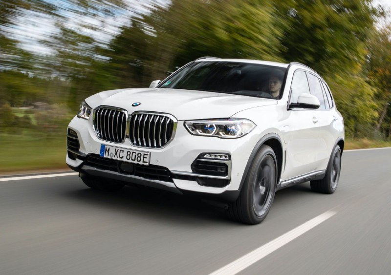 BMW отзывает 105 тысяч автомобилей в США из-за перегрева стартера 4