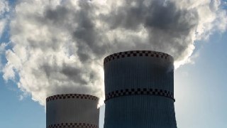 В Приморье решили строить АЭС, но площадку под строительство выбрали на «живом» геологическом разломеНа фоне существенного энергодефицита и частых отключений света в Приморье собираются строить атомную электростанцию. Она (вкупе с уже существующими мощност