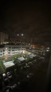 🇺🇦🇷🇺 - It appears that a Ukrainian drone hit an electrical substation in St. Petersburg, causing a brief power outage that lasted only a few seconds.
