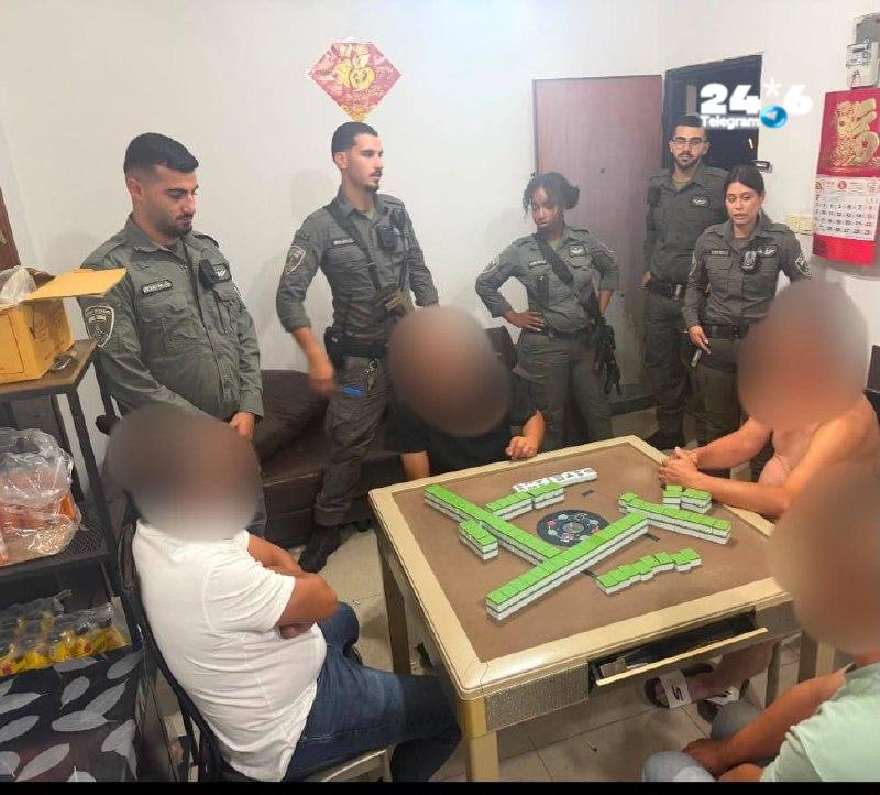 🇮🇱 נתינים זרים מסין ניהלו משחקים אסורים והימורים בלתי חוקיים בדירה בתל אביב. בעלת הדירה נעצרה, ונתפסו מעל…