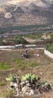 מצ"ב תיעודים מהמקום