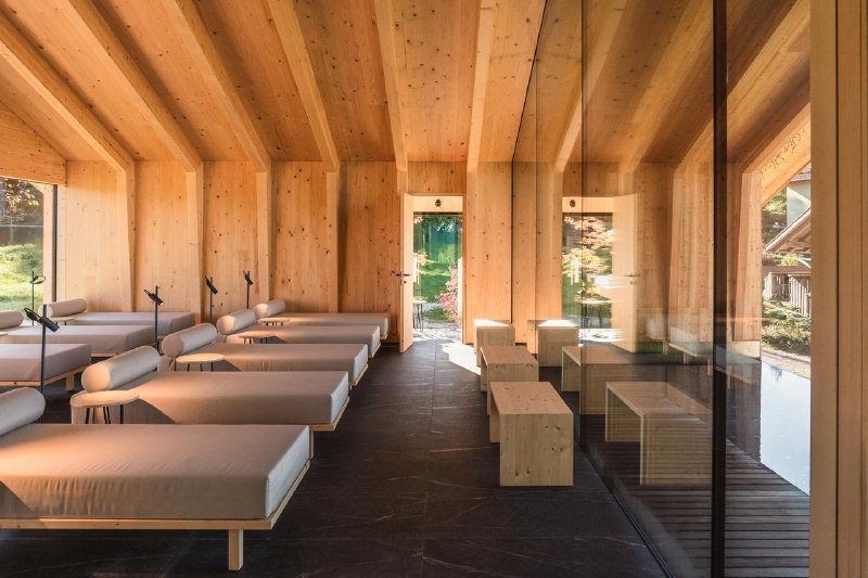 Pineta Nature Resort MICHELE SICHER ARCHITETTO COREDO, ITALY Area 240 m Year 2024 - изображение 7 - pineta, nature, resort