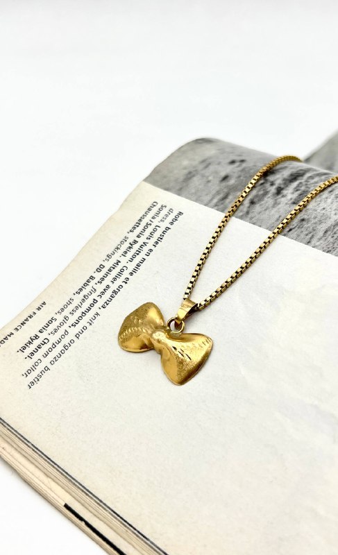 ⭐️جواهری فیروزه(ارمان)⭐️: ⚜️A R M A N T A L A⚜️✨مدال پاپیون✨🔸وزن: ۱/۱۵۰🔺قیمت: ۲۳/۵۴۰/۰۰۰❌ اجرت: ۶٪📦ارسال به سراسر کشور با بسته بندی ویژه🛡️همراه با