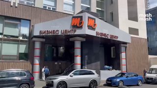Автотемщики кинули минимум 10 москвичей на иномарки из Европы. За фейковым офисом автодилера, предварительно, стоят украинские мошенники. Ущерб — больше 20 млн рублей, которые могли уйти на поддержку ВСУ.Десятки клиентов компании "Идеал авто" рассказали Ma