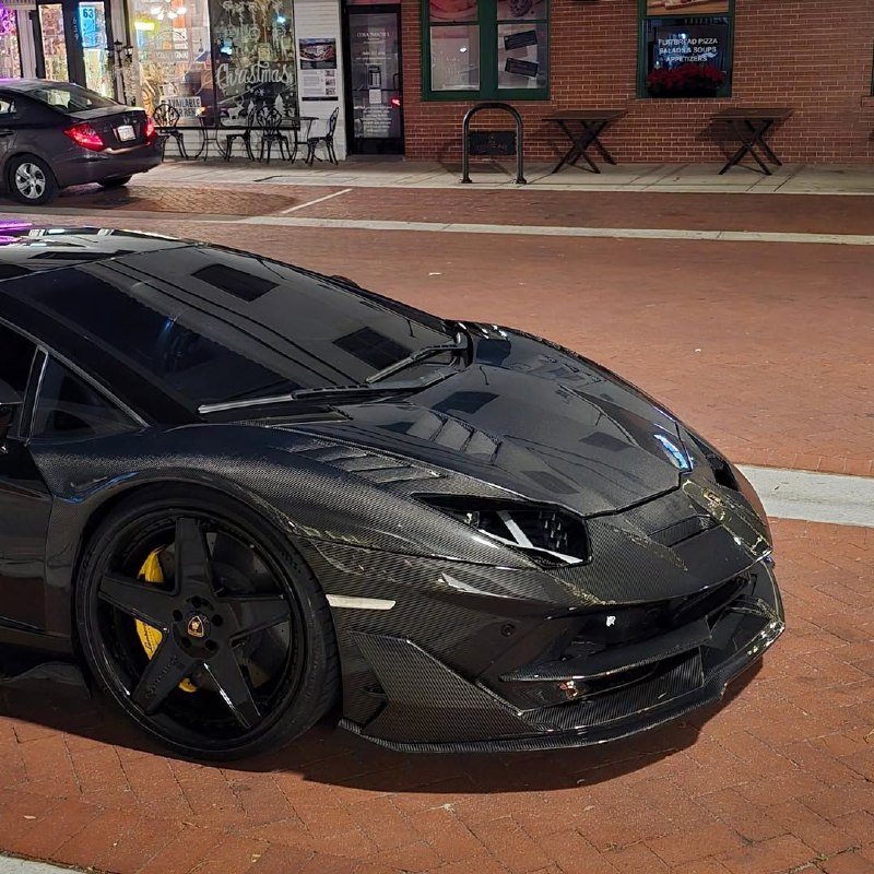 SVJ Full Carbon 2