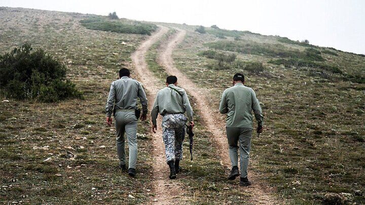 پیام ما آنلاین: 🔶دفاع حقوقی از محیطبانان در پروندههای قضایی استانهای فارس، گلستان و اصفهان🔷سازمان حفاظت محیط زیست از پیگیری و دفاع حق