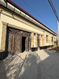 6 sotok plot for sale in Iyk ota mahalla, Bektemir district.