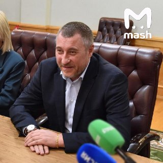 Бывший замдиректора Концерна Калашникова задержан в Москве. Сергея Панкина обвиняют в мошенничестве в особо крупном — он украл 100 млн рублей на военную форму, договоры на которую заключал от НИИ Стали. Военная форма и обмундирование, в том числе тканевые 