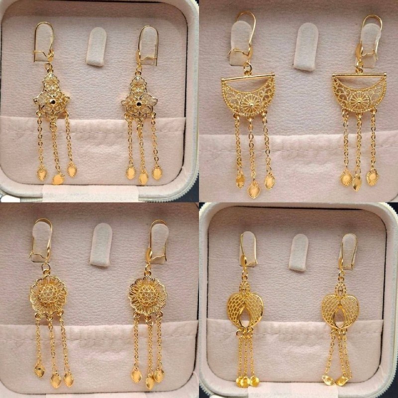 عمده فروشی بازار صالح آباد: ❇ گوشواره اویز دار🔸 پخش بدلیجات روژا-----------------✅ اطلاعات تماس:📱 09964666018📱 09900727140✅ کانال تلگرام:@roja_accs-