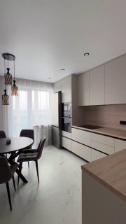 Обзор элегантной кухни в нежных спокойных оттенках, которые всегда остаются в тренде и не выходят из моды. Ставьте , если нравится интерьер - изображение 1 - обзор, элегантной, кухни