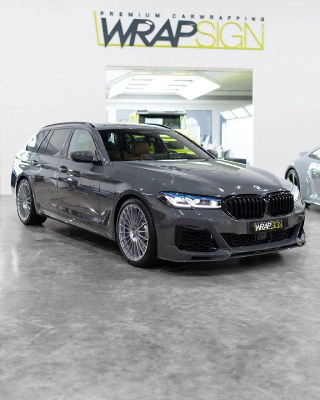 🇩🇪 BMW ALPINA B5 Touring (G31). Двигатель ─ бензиновый V8 Twin-Turbo 4.4 Мощно