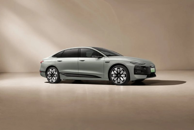 Audi выпустила новый электрокар — A6L e-tron с классической формой кузова и запасом хода до 815 км. 7