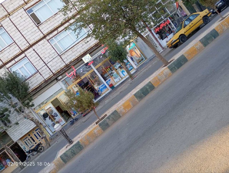 👈 اخبار سجاسرود 👉: سلام به یک همکار صندوق دار نیازمندیم فروشگاه آریا دو شیفت تک شیفت آقا یا خانم فرقی نمیکنه حقوق توافقی بیمه رد نمیکنیم ف