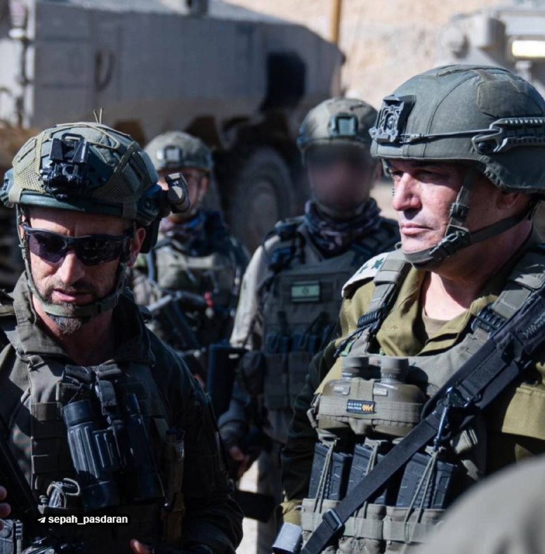 סכסוך בין נתניהו לאייל זמיר על איראן בערוץ הטלוויזיה הישראלי נמסר כי נתניהו הורה על מבצע צבאי, ואילו מפקד צ…