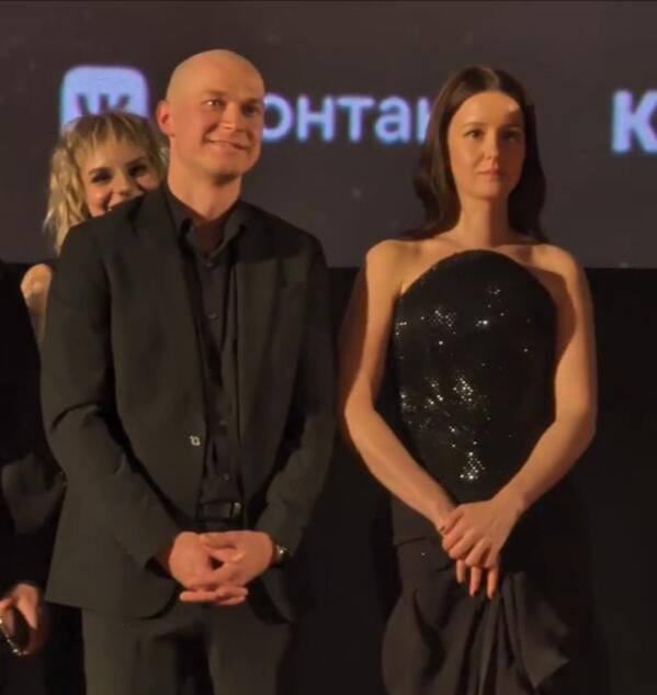Юра Борисов и Ирина Старшенбаум вчера на премьере фильма «Девятая планета», коне