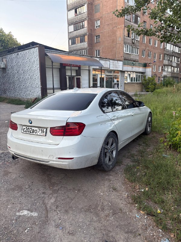 Продам bmw f30 xdrive 2013 года.
Двигатель n20b20 2.0 литра, бензин, турбо.
Пробег 240000 километров.
Без дтп, вся в родной краске.
Коробка переключает плавно, не пинает.
Комплектация спорт, полный привод, спорт сиденья.
2-Х зонный климат контроль, подогрев руля.
3 Владельца.
Цена 1450000 рублей
Г. Донецк
По вопросам в лс: @rtresp - фотография - 7