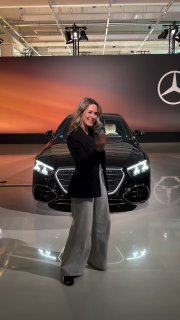 Мировая премьера нового Mercedes S-Class 👀 Подсвечиваемый логотип, светодиодная