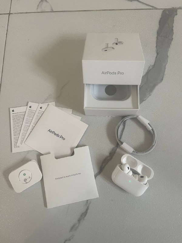 Продам Наушники Airpods pro 2. Все работает идеально, без царапин. все что на фото прилагается.