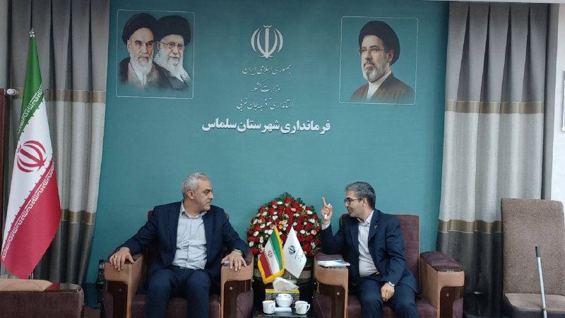 سلماس نیوز: دیدار مدیرکل راهآهن آذربایجانغربی با فرماندار سلماس؛ تأکید بر توسعه مسیر ریلی سلماس–وان🔹 محمد فتحی، فرماندار شهرستان س