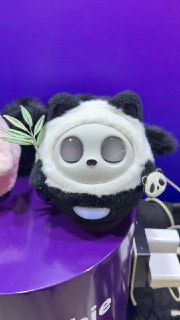 当我发现它的摄像头在鼻孔里...脑补了一个表情