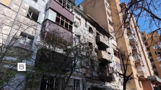 בבלגרוד נמשך השיקום של מבני מגורים שנפגעו מהתקפת הכוחות המזוינים האוקראינים. אנשים לא יכולים לחזור לדירותיה…