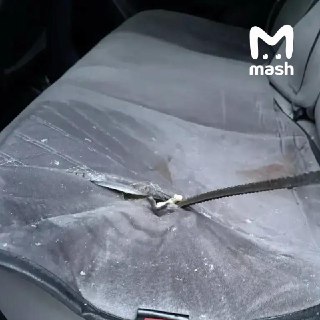 Металлический штырь пробил днище автомобиля и ягодицы женщине на пассажирском сиденье в Петропавловске-Камчатском. Пострадавшую экстренно госпитализировали.Всё произошло на улице Пономарёва в районе дома №31. 50-летний водитель Toyota Corolla Axio на скоро