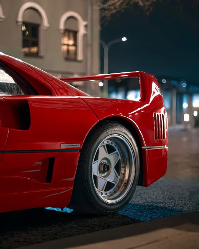 Ferrari F40 4