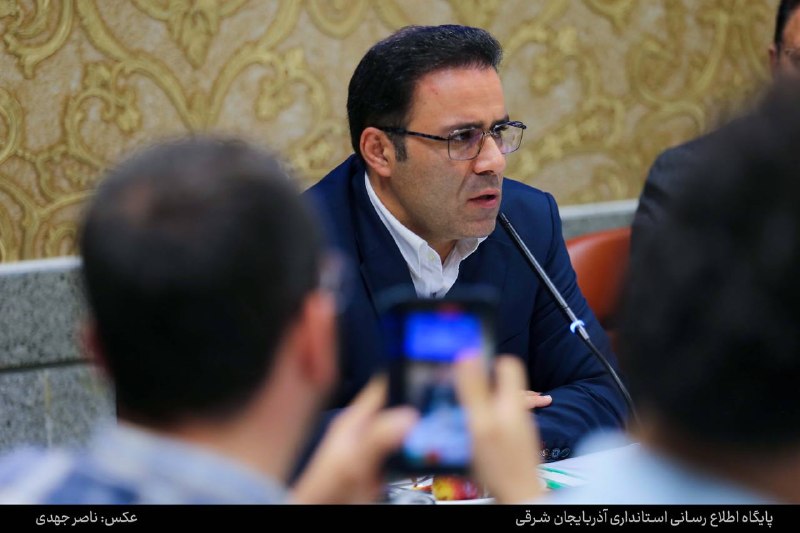 عصرتبریز: مطالعه طرح جامع ترافیک و حمل و نقل تبریز با ۲۰۰ میلیارد ریال اعتبارمدیرکل دفتر فنی، امور عمرانی و حمل و نقل و ترافیک است