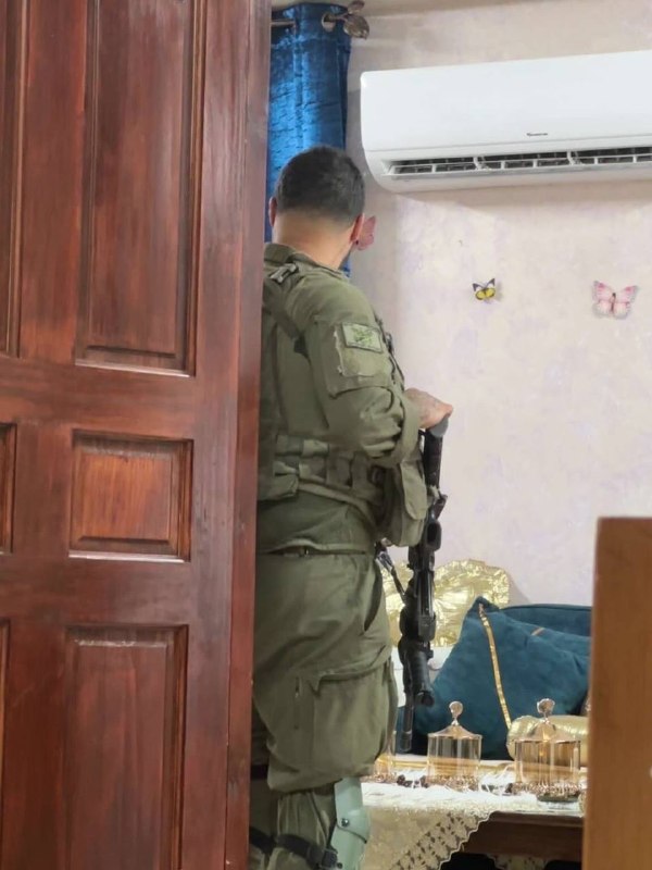 🇮🇱🇵🇸 - פעולות צבאיות מתגברות ופשיטות מתמשכות נמשכות מצפון לירושלים הכבושה, מלווים בגל מעצרים ותקיפות של…