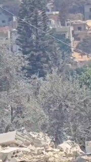 🚨הרגע שבו התהפך הדחפור הישראלי בזאותר א-שרקייה בזמן שביצע פעולות דחפור