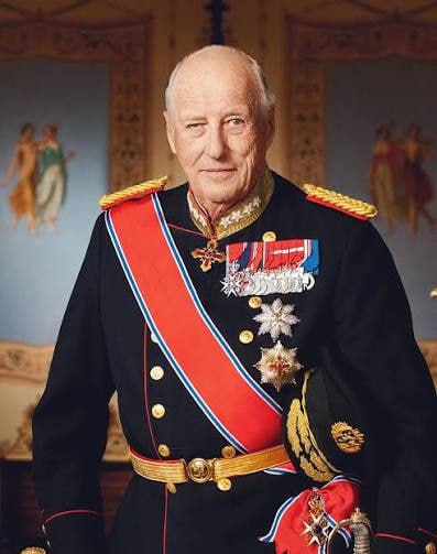 توئیتر داغ خبری (اخبار جنگ ایران وآمریکا ): 🇳🇴پادشاه نروژ درگذشت💢هارالد پنجم در سن 89 سالگی به دلیل بیماری درگذشت. او به مدت 35 سال پادشاهی این کشور شمال اروپا را ب