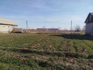 Yer uchastka sotiladi